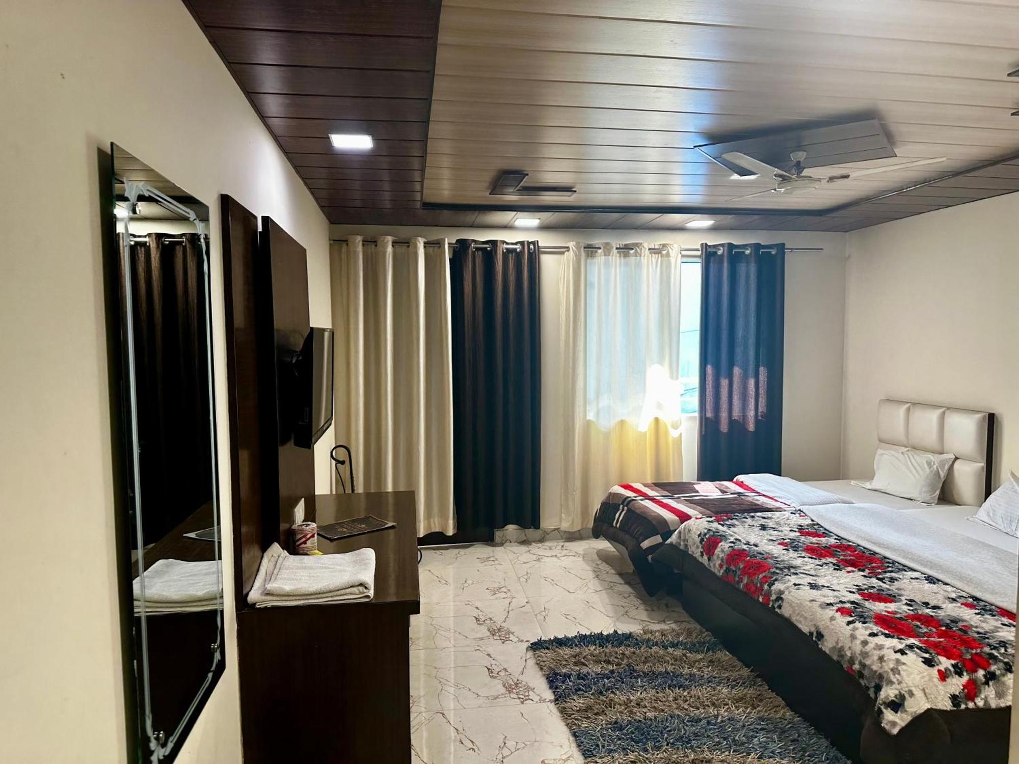 Taj Castle A Boutique Homestay Agra  Buitenkant foto