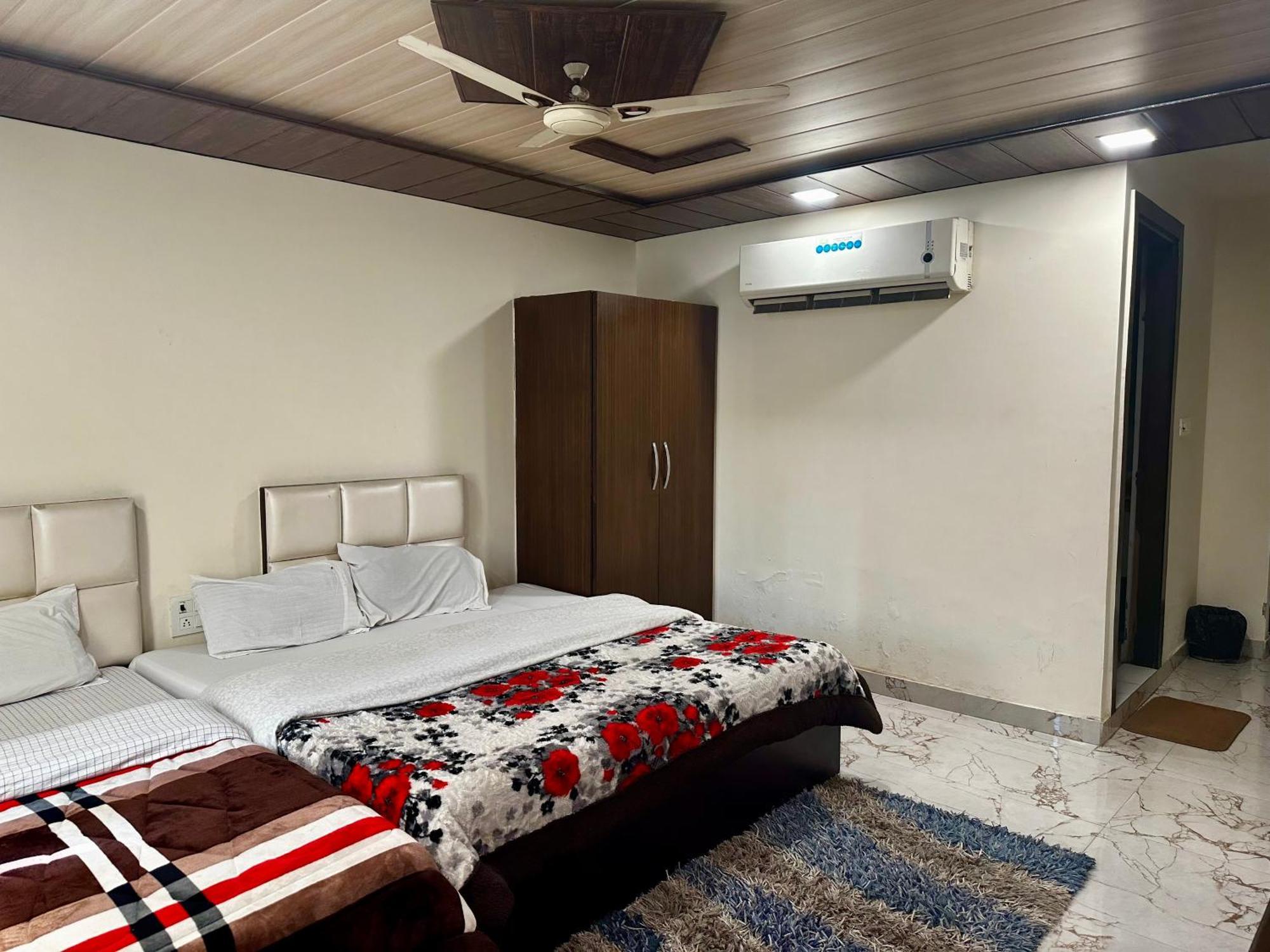 Taj Castle A Boutique Homestay Agra  Buitenkant foto